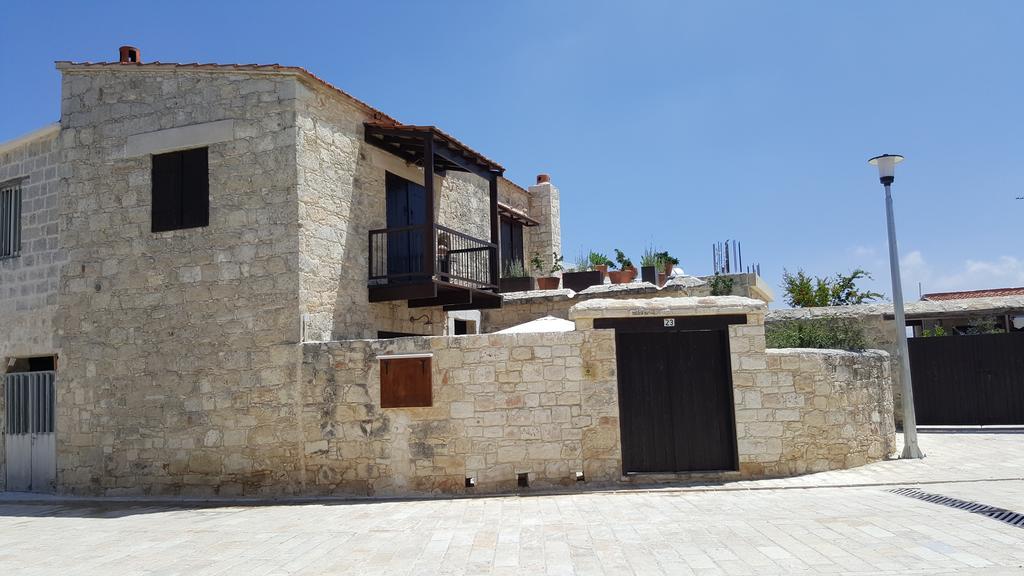 Landhuis Michalis Anoyia Traditional Stonehouse Kathikas